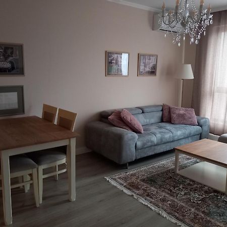 Private Apartments In White Rock Castle Balchik Exterior foto