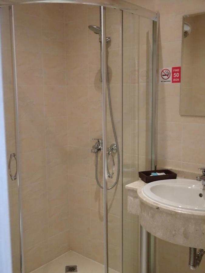 Private Apartments In White Rock Castle Balchik Exterior foto